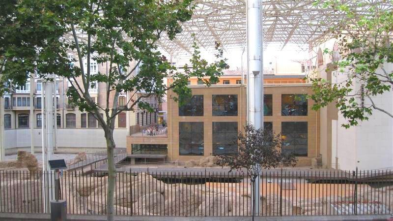Pension Iglesias Сарагоса Екстер'єр фото